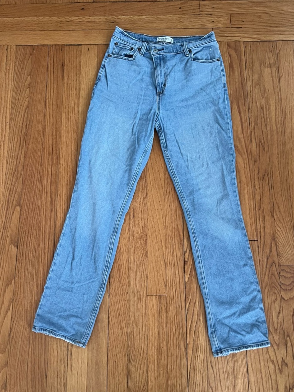 Abercrombie & Fitch Light Blue Wash 90s Slim Straight Ultra High Rise Jean